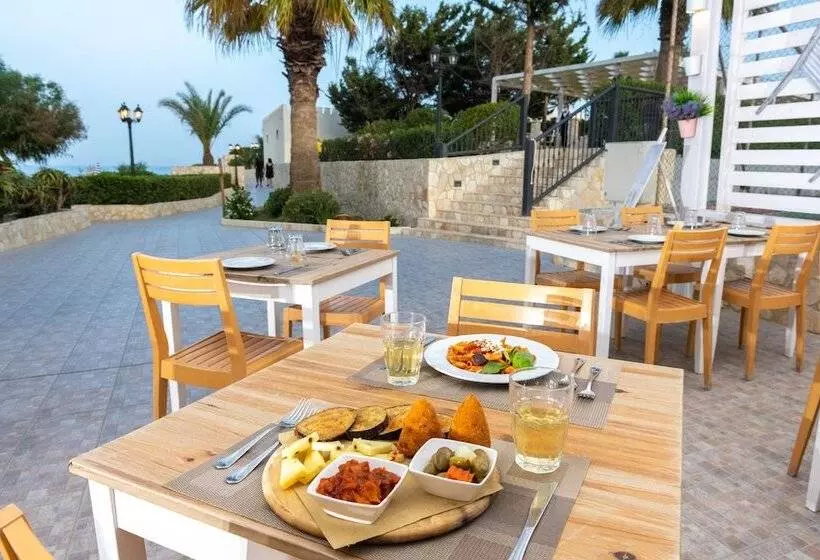 בית מלון כפרי Club Eloro