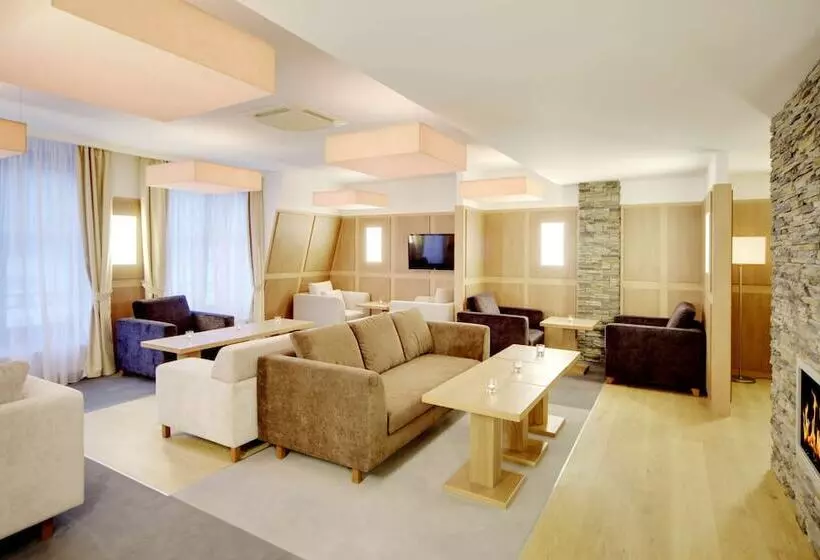 בית מלון כפרי Golden Tulip Rosa Khutor