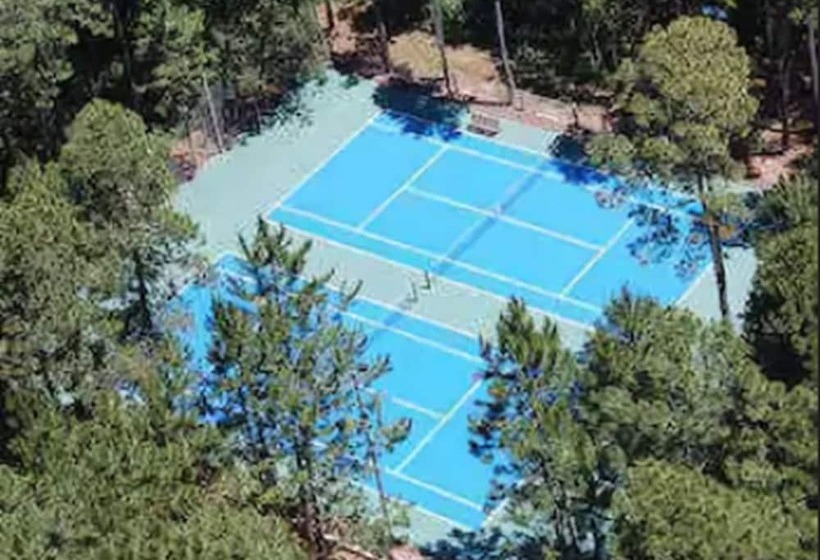 Hotel Howard Johnson Express Inn Ituzaingo