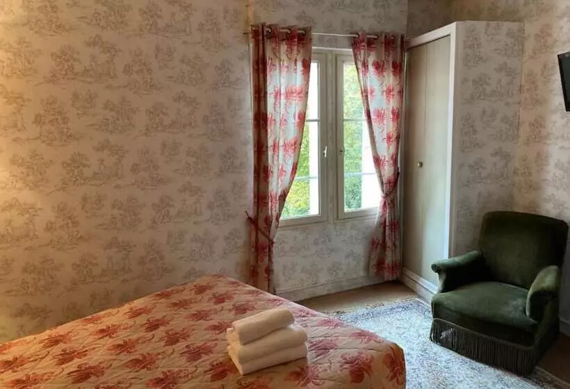 בית מלון כפרי Hôtel De France Et De Guise   1891