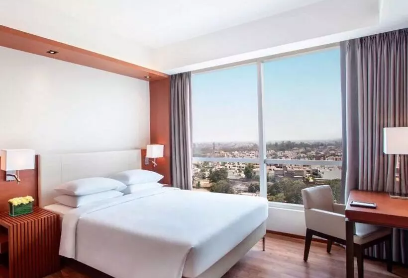 호텔 Hyatt Regency Amritsar
