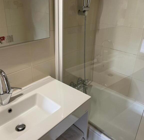 فندق Le Coq D'or