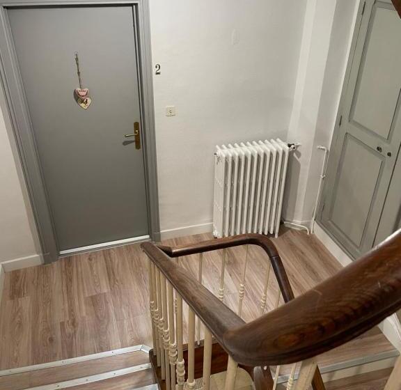 فندق Le Coq D'or