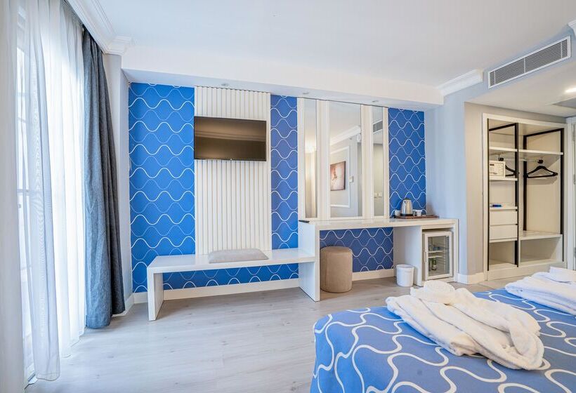 هتل Selectum Colours Side