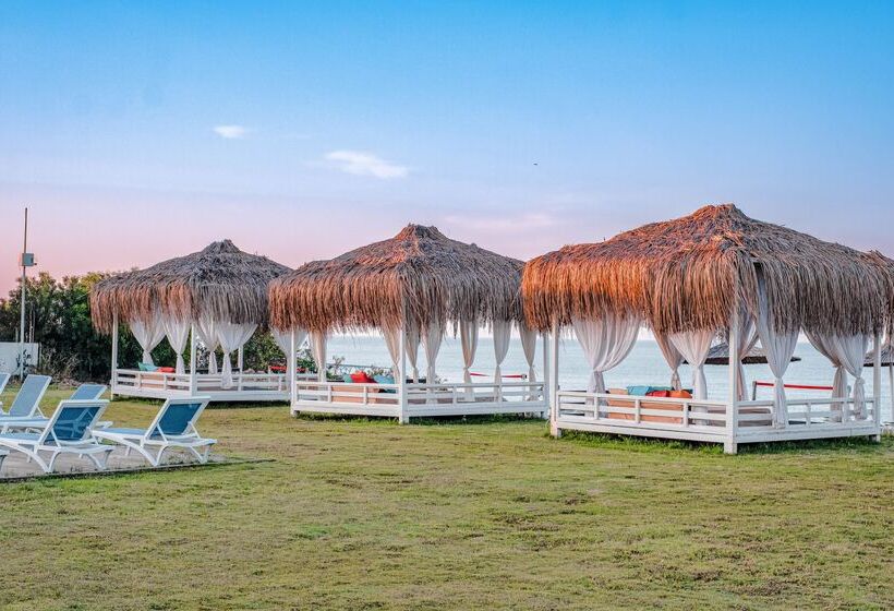 هتل Selectum Colours Side