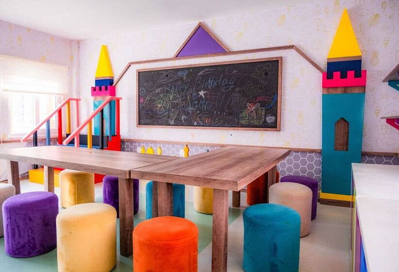 هتل Selectum Colours Side