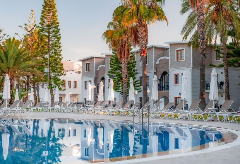 هتل Selectum Colours Side