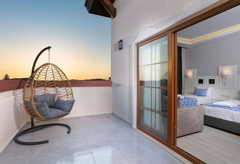 هتل Selectum Colours Side