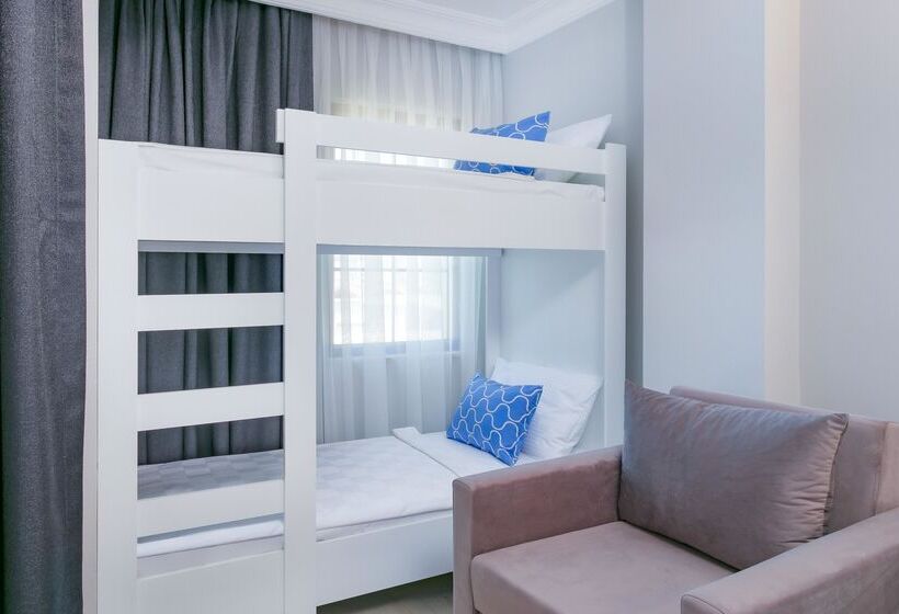 هتل Selectum Colours Side