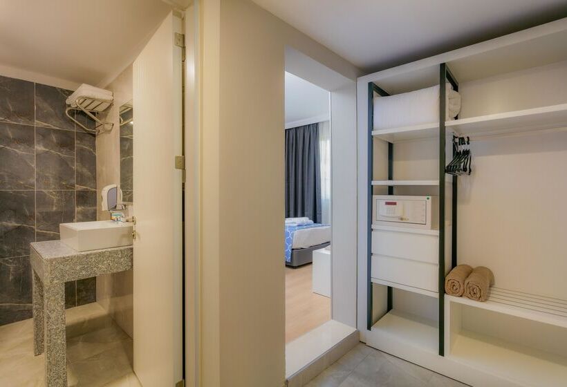 هتل Selectum Colours Side