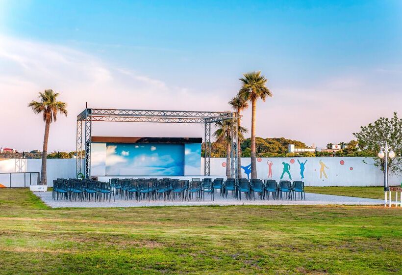 هتل Selectum Colours Side