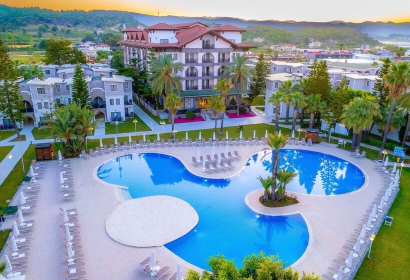 هتل Selectum Colours Side