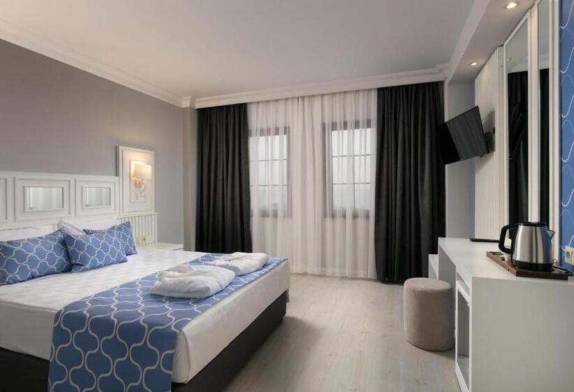 هتل Selectum Colours Side