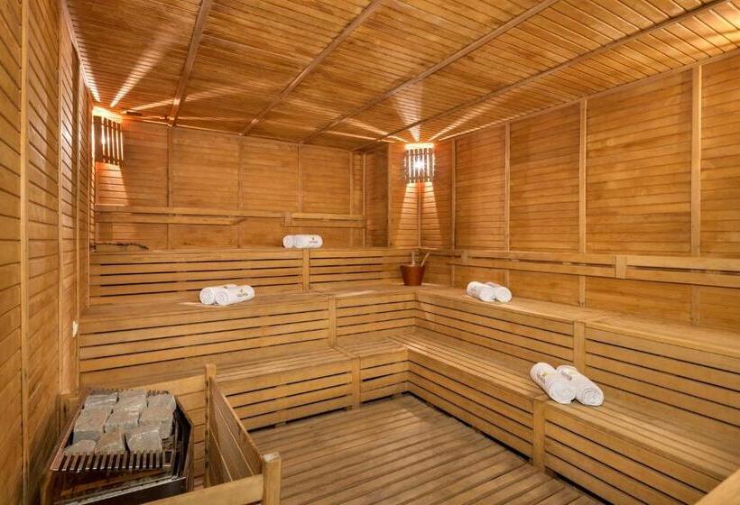 هتل Selectum Colours Side