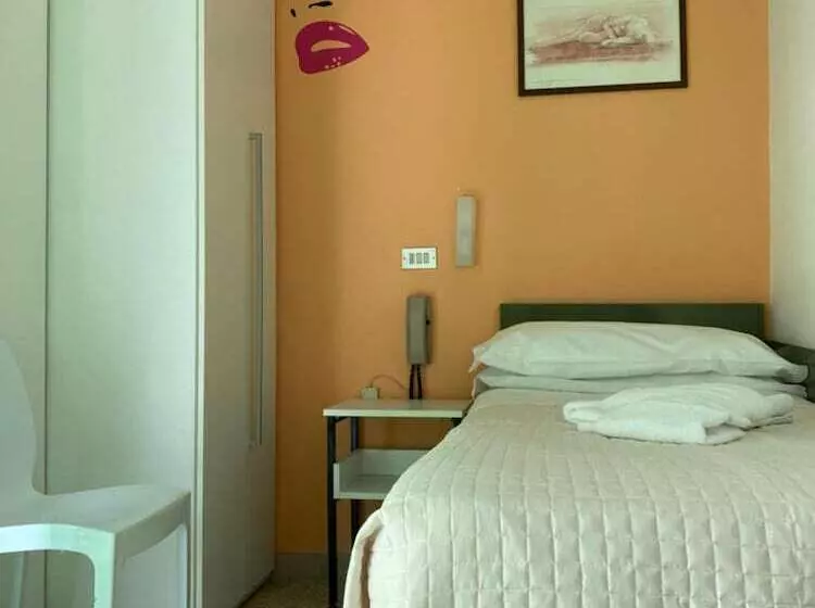 Отель Nova Dhely