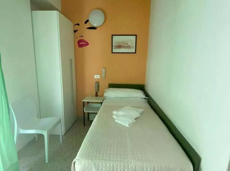 Отель Nova Dhely