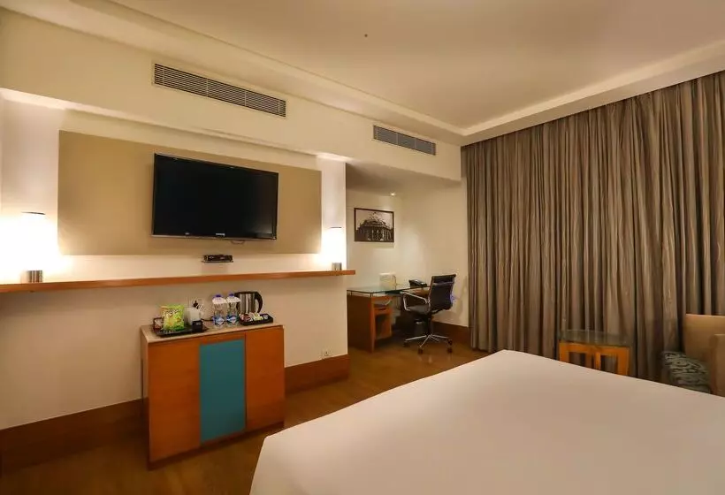 Radisson Blu Hotel Chennai City Centre