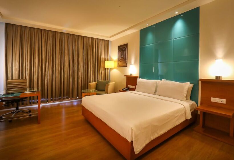 Radisson Blu Hotel Chennai City Centre