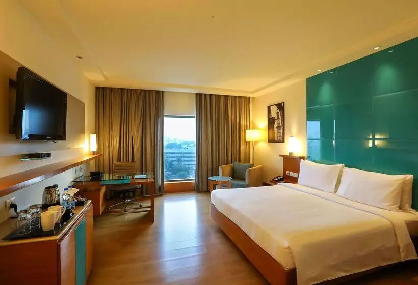 Radisson Blu Hotel Chennai City Centre