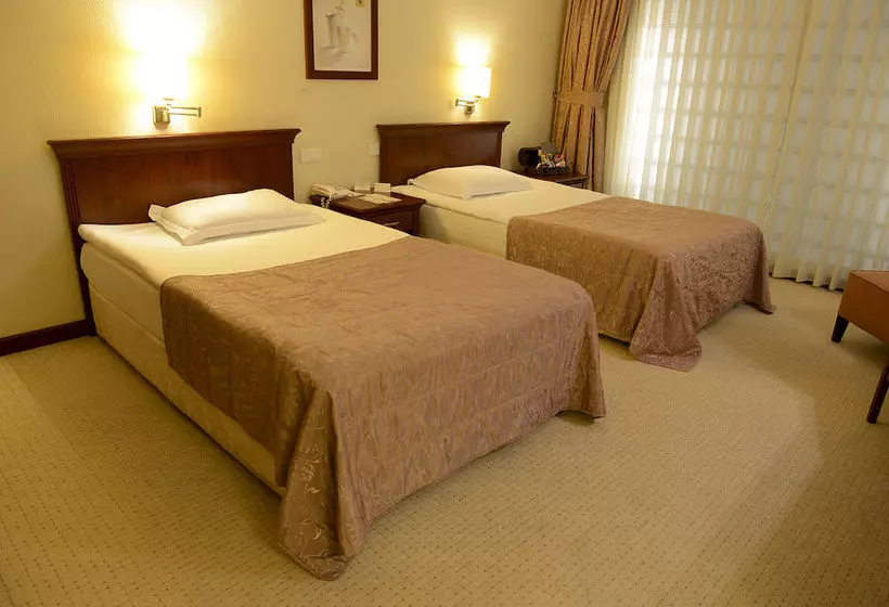 ホテル Tav Airport