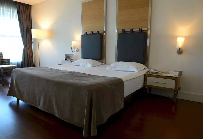 ホテル Tav Airport