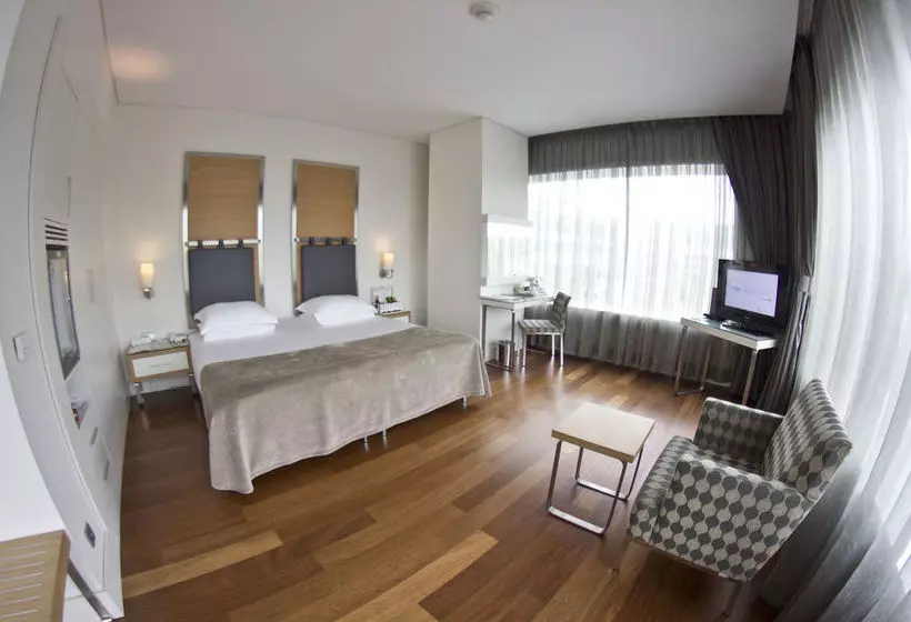 ホテル Tav Airport