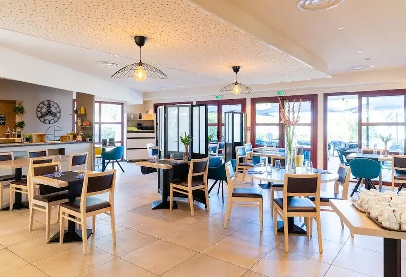 Отель The Originals City, Hôtel Le Pavillon, Béziers Est