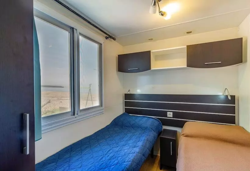 منتجع Camping&village Le Cernie