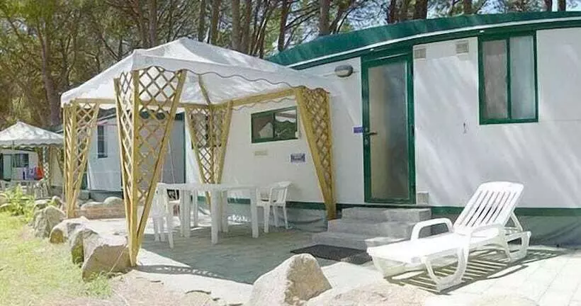 منتجع Camping&village Le Cernie
