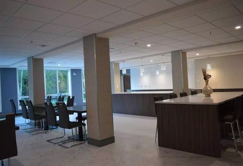 Hotelli Best Western Plus Gateway To The Falls