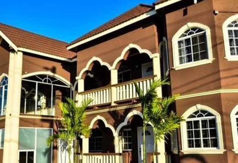 هتل Clock Tower Guest House