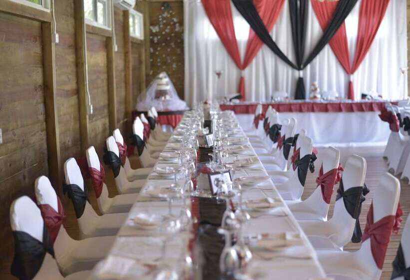 هتل Clock Tower Guest House