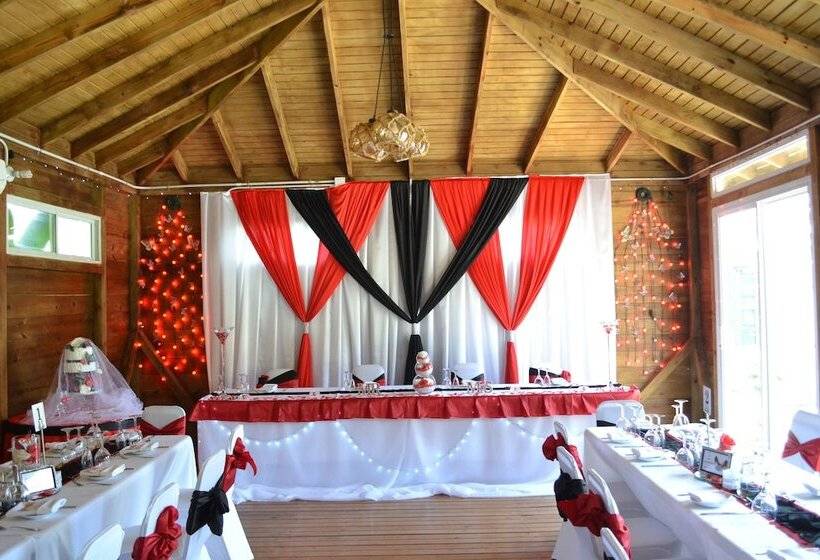 هتل Clock Tower Guest House