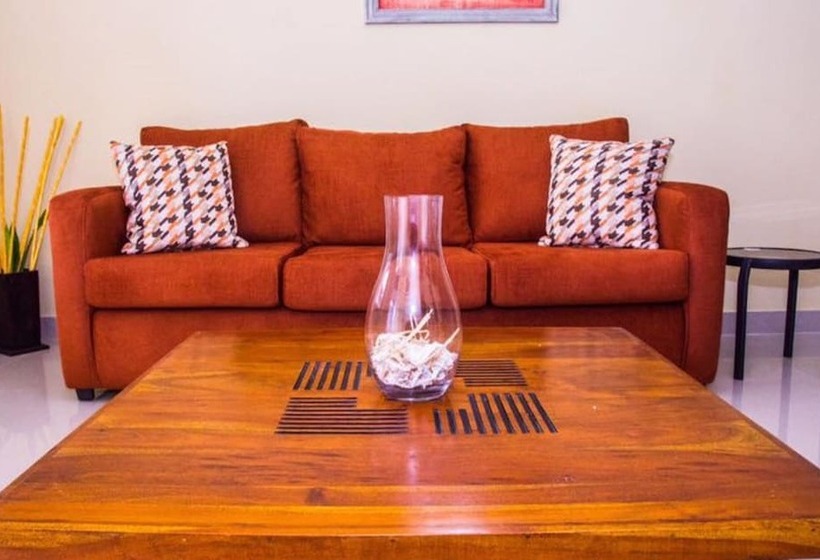 هتل Clock Tower Guest House