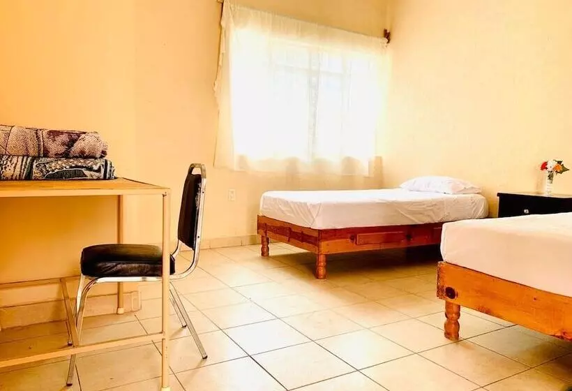 Hotelli Lagunas House Gómez Palacio