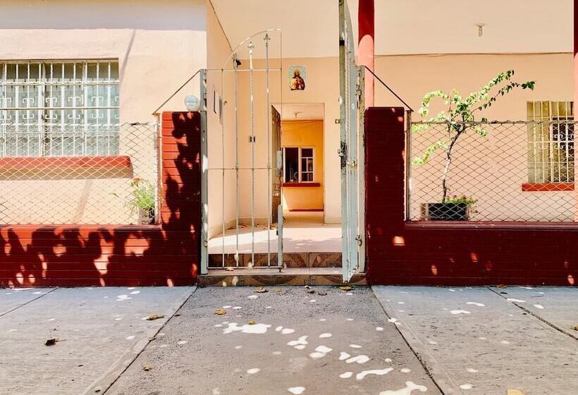 فندق Lagunas House Gómez Palacio