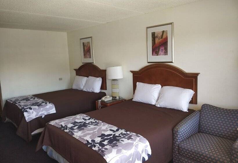 בית מלון כפרי Parkway Inn