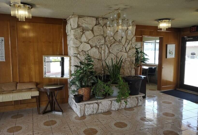 בית מלון כפרי Parkway Inn