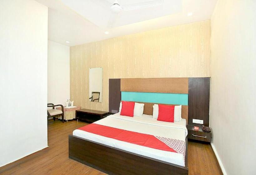 Super Hotel O Queensland