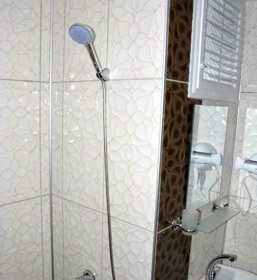 تختخواب و صبحانه Belek Gold Pansiyon