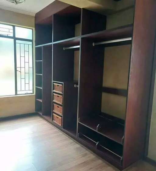 تختخواب و صبحانه House 156