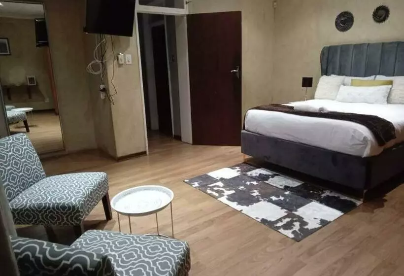 تختخواب و صبحانه House 156