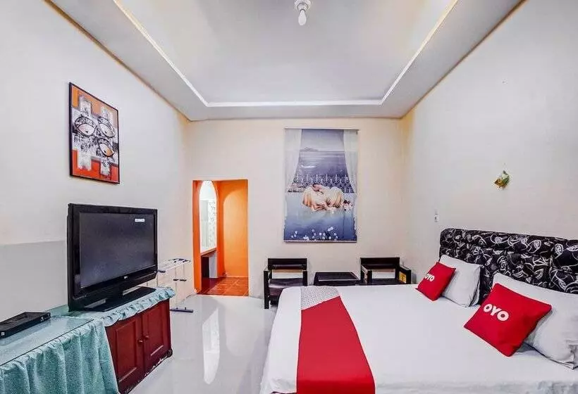 Hotelli Oyo 90980 Al Karim Syariah