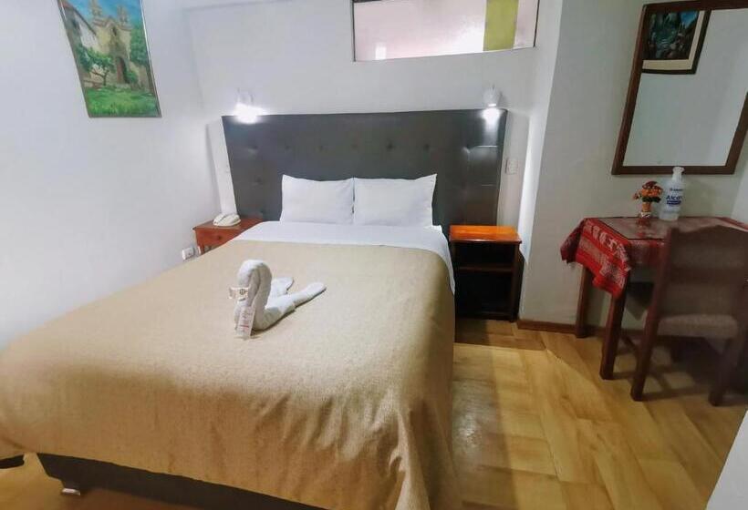 Hotell Urpi Cusco