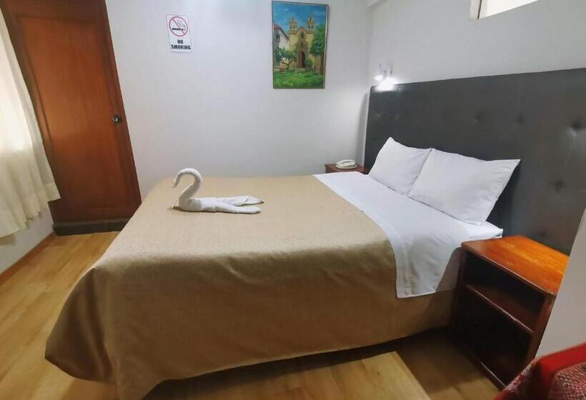 Hotell Urpi Cusco