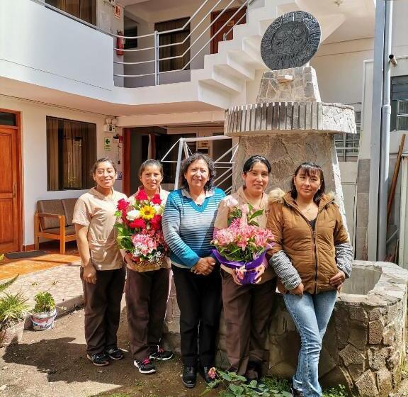 Hotell Urpi Cusco