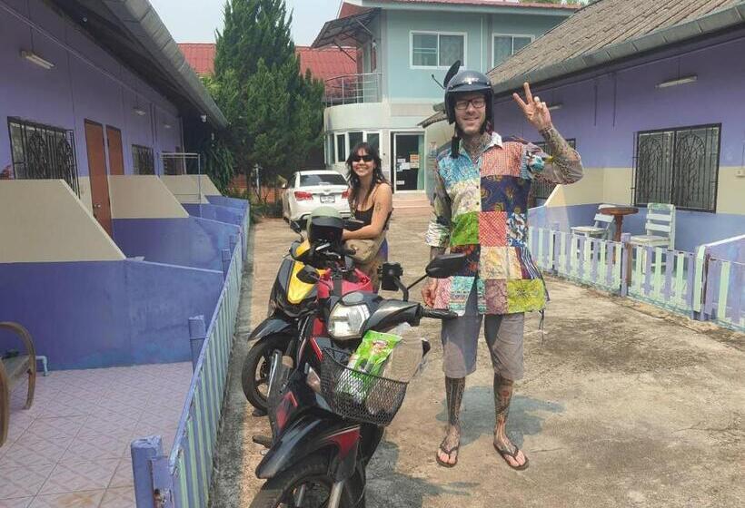 הוסטל Peace Of Love Pai