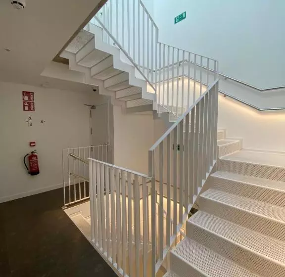 ユースホステル Zarautz Surf House