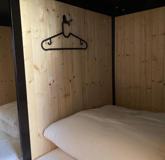 Общежитие Zarautz Surf House