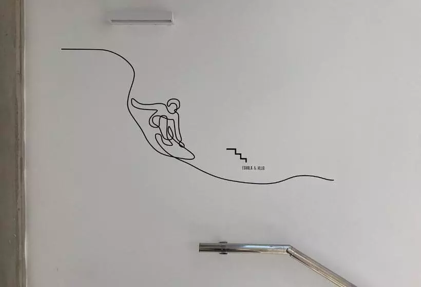 ユースホステル Zarautz Surf House